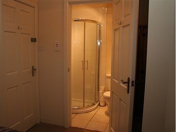 Ardmore Guest House เบลฟาสต์ ภายนอก รูปภาพ