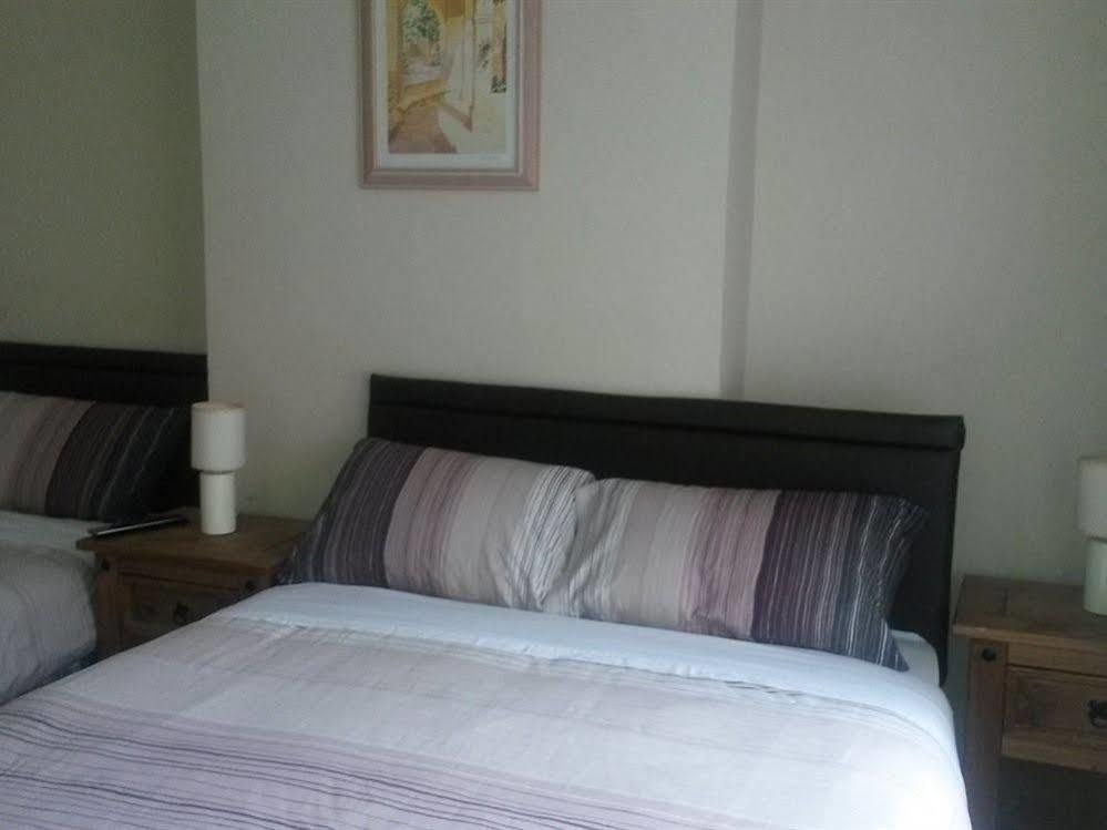 Ardmore Guest House เบลฟาสต์ ภายนอก รูปภาพ