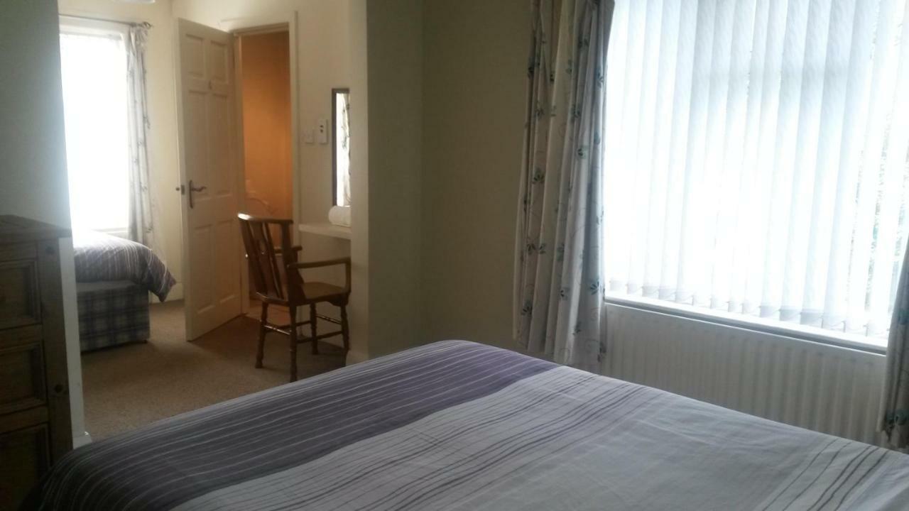 Ardmore Guest House เบลฟาสต์ ภายนอก รูปภาพ