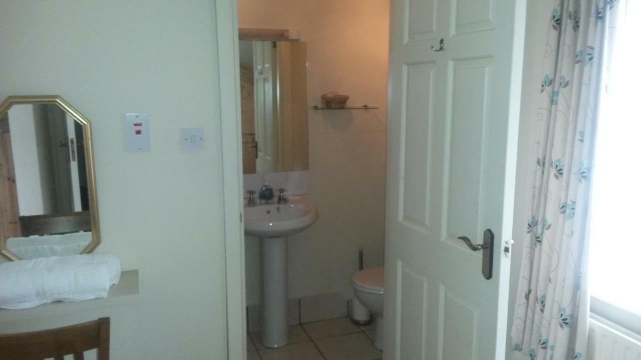 Ardmore Guest House เบลฟาสต์ ภายนอก รูปภาพ